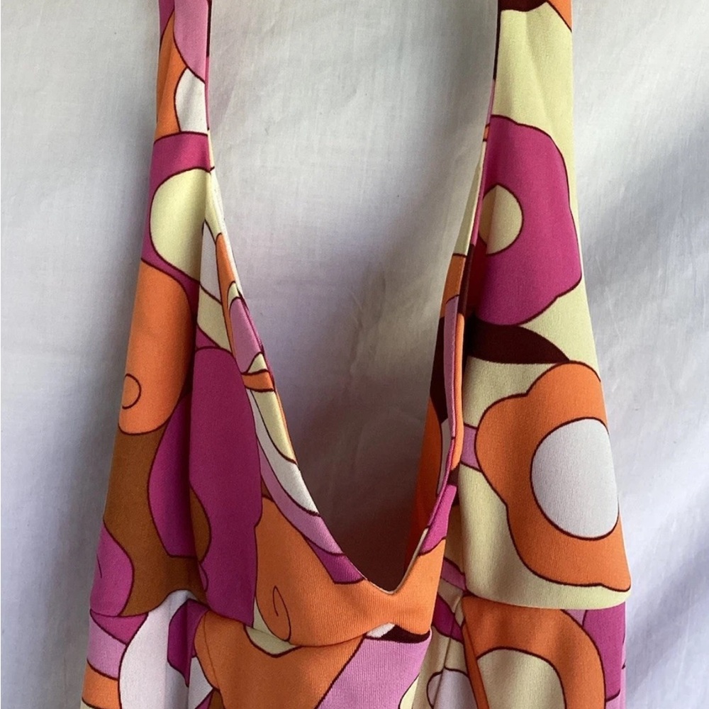 VINTAGE DOLCE & GABBANA HALTER DRESS - Picture 5 of 9